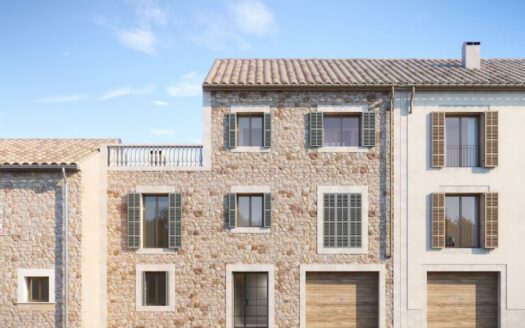 Außergewöhnliches Stadthaus mit Pool in Santanyi