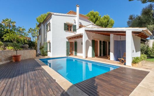 Mediterrane Villa in exklusiver Wohnlage in Santa Ponsa