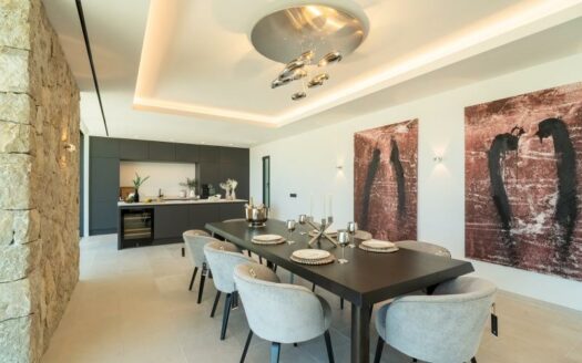 Neugebaute Villa mit Meerblick in Camp de Mar