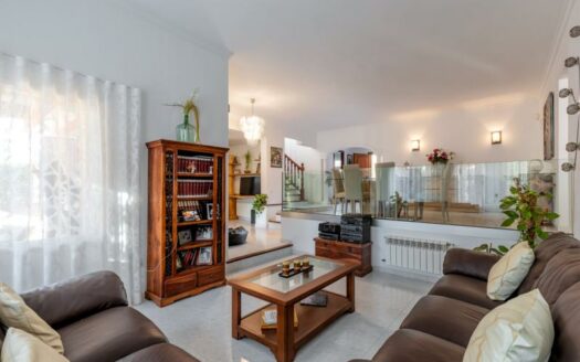 Charmante Villa in Sa Torre mit traumhafter Dachterrasse