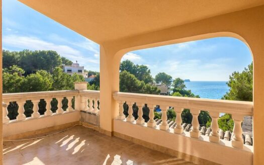 Umbauprojekt: Renovierungsbedürftige Villa in Costa de la Calma in Südlage mit Meerzugang