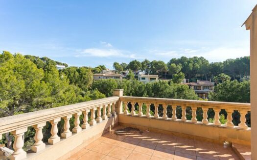 Umbauprojekt: Renovierungsbedürftige Villa in Costa de la Calma in Südlage mit Meerzugang