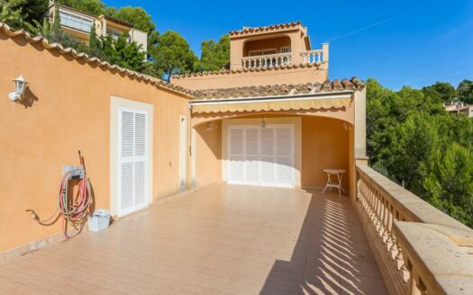 Umbauprojekt: Renovierungsbedürftige Villa in Costa de la Calma in Südlage mit Meerzugang