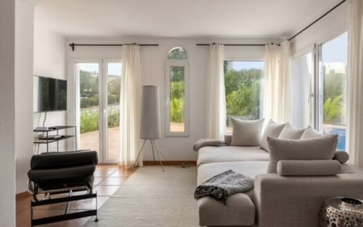 Villa in Santa Ponsa mit Gästehaus