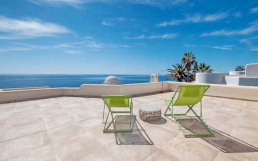 Traumhafte Villa in erster Meereslinie in Cala Egos