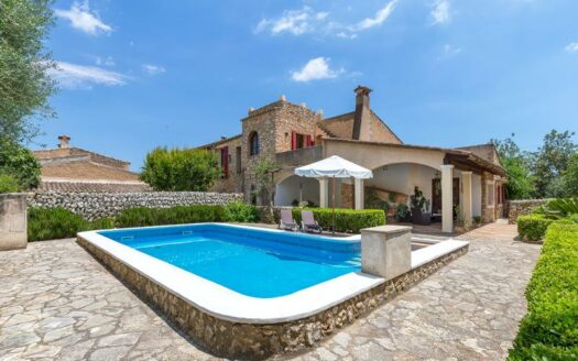 Tolle Finca mit viel Land nahe Felanitx