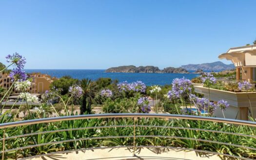Erstklassiges Meerblick-Penthouse mit privatem Pool in Santa Ponsa