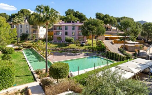 Luxus Apartment in Camp de Mar nah am Strand und Golfplatz