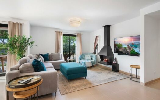 Luxus Apartment in Camp de Mar nah am Strand und Golfplatz