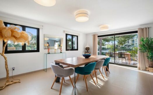 Luxus Apartment in Camp de Mar nah am Strand und Golfplatz