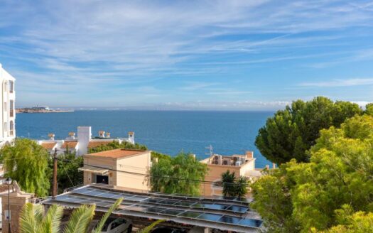Renoviertes Apartment mit Meerblick in Illetas, fußläufig zum Strand