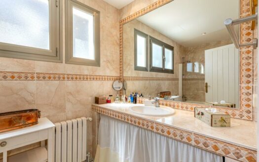 Wohnen in erster Meereslinie: Großzügiges Penthouse mit Meerblick in Santa Ponsa