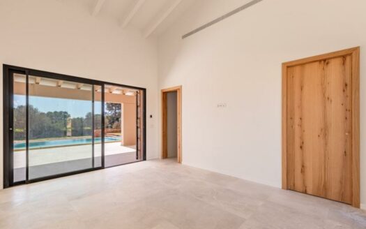 Neubaufinca mit Pool nahe Sa Rapita