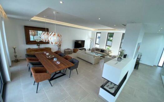 Luxuriöse Meerblick-Villa mit Pool in Santa Ponsa