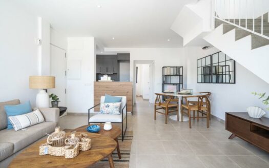Neu gebaute Doppelhaushälften in Cala Romantica