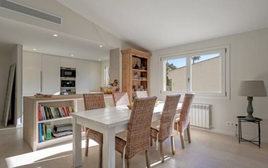 Modernisierte Villa mit Pool in Costa de la Calma