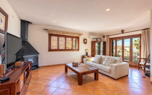 Villa in Sa Torre mit viel Potential und Blick in die Bucht von Palma