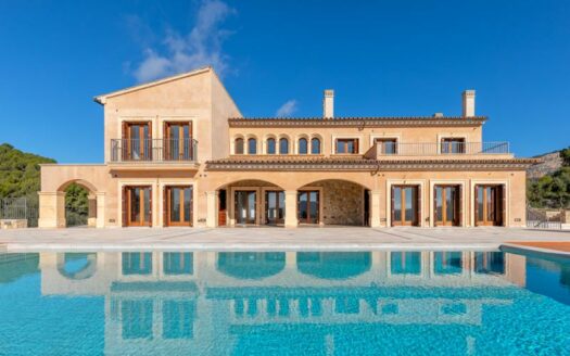 Neubauvilla mit fantastischem Meerblick in Camp de Mar