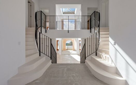 Mediterrane Villa mit Meerblick in Camp de Mar