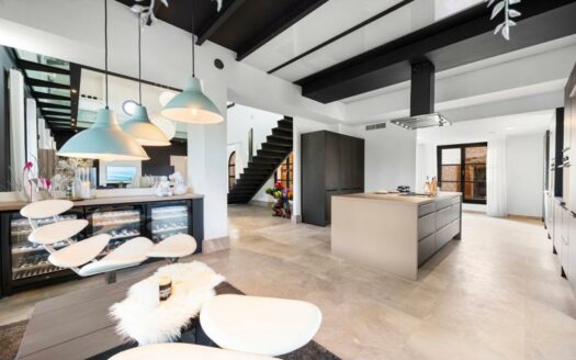 Einzigartiges Finca Anwesen: Perfekte Verbindung von Tradition und Moderne bei Montuiri