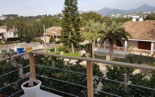 Gepflegte Villa in zentraler Lage von Santa Ponsa