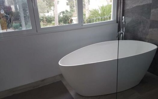 Gepflegte Villa in zentraler Lage von Santa Ponsa