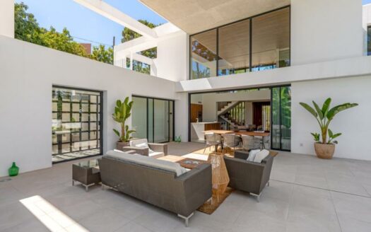 Moderne Villa mit Pool in Santa Ponsa