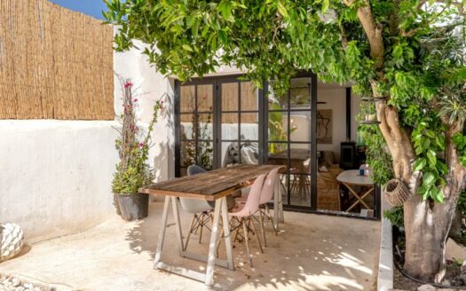 Gepflegtes Stadthaus mit privatem Garten in Felanitx